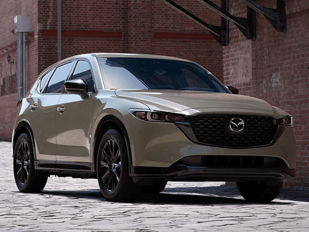 vue 3/4 avant du Mazda CX-5 2025 modèle Kuna.